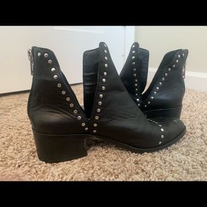 Steve Madden booties
